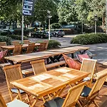 Pentahotel Hotel