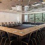 Pentahotel 4*