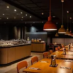 Pentahotel Hotel