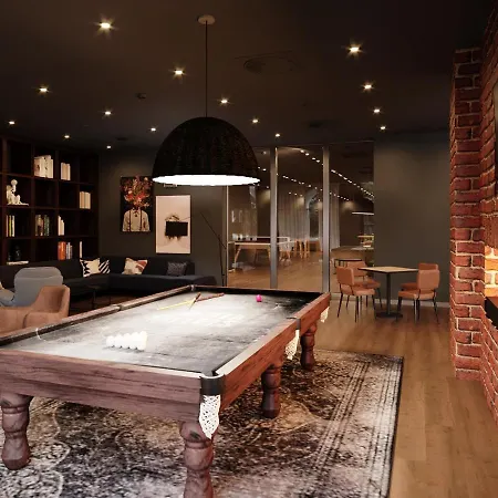 Pentahotel Hotel