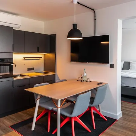 Pentahotel 4*