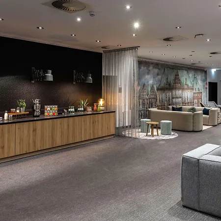 Отель Pentahotel 4*