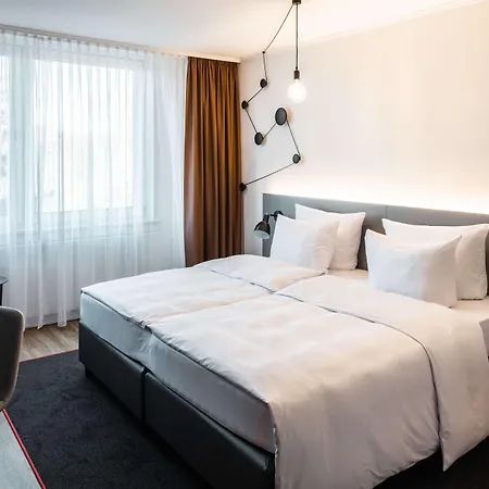 Pentahotel 4* Бремен
