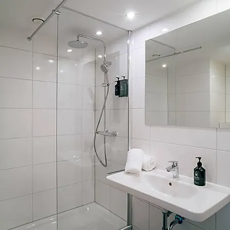 Pentahotel 4*