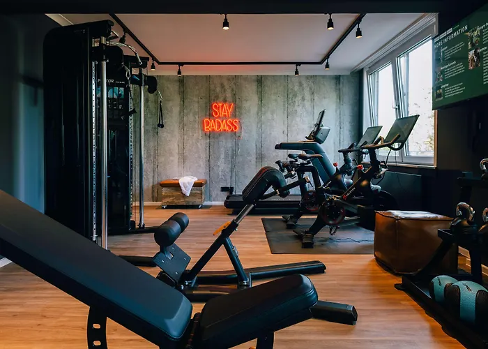 Ξενοδοχείο Pentahotel 4*